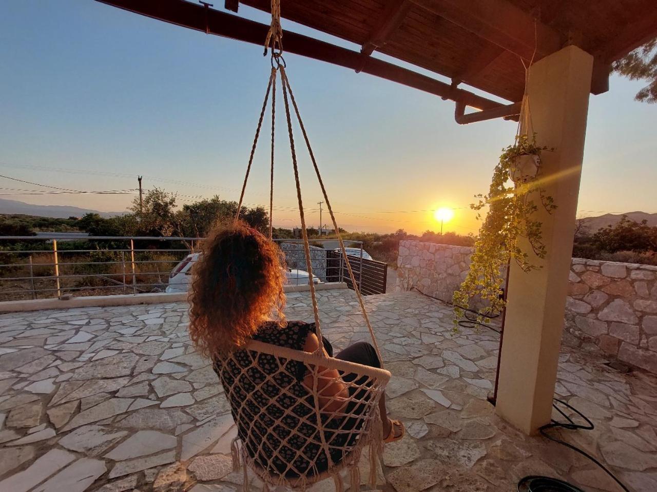 Near Seitan Khordhákion